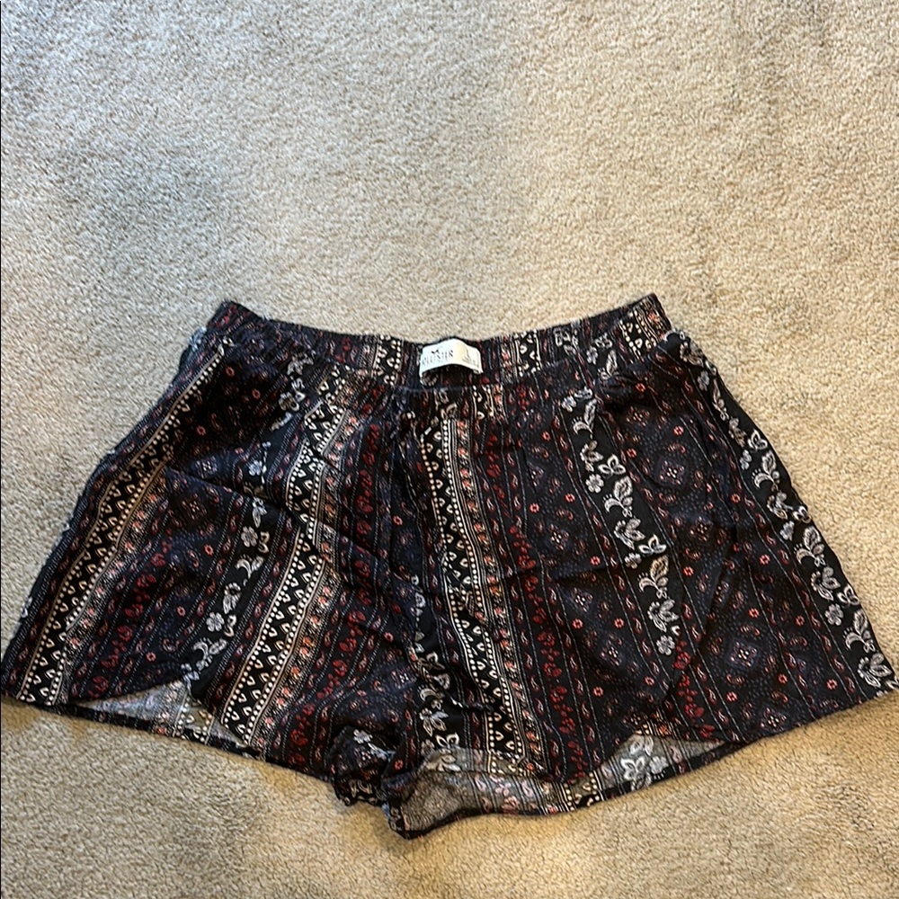 Hollister Black High Waist Lace Shorts